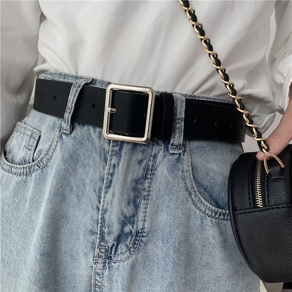 Trocadéro — Ceinture femme en cuir — Noir