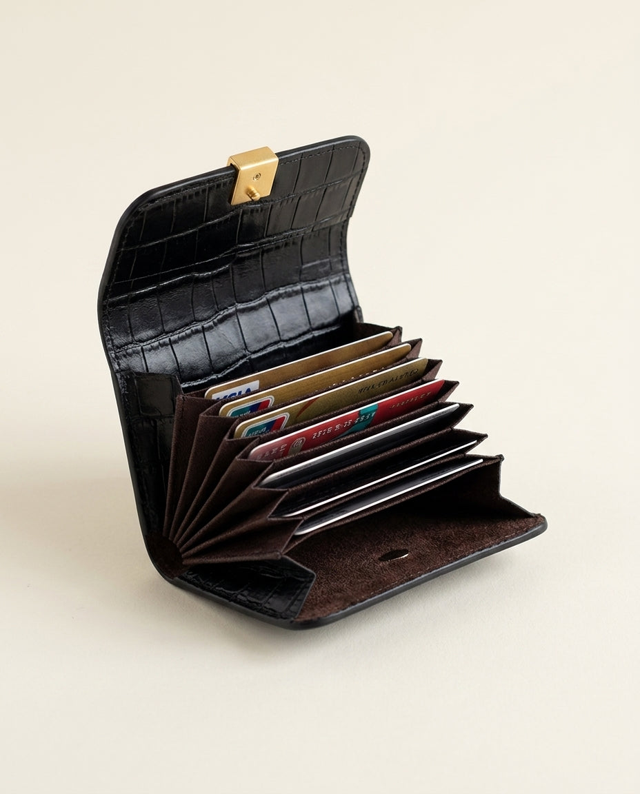 Anvers — Embossed Croc Cardholder