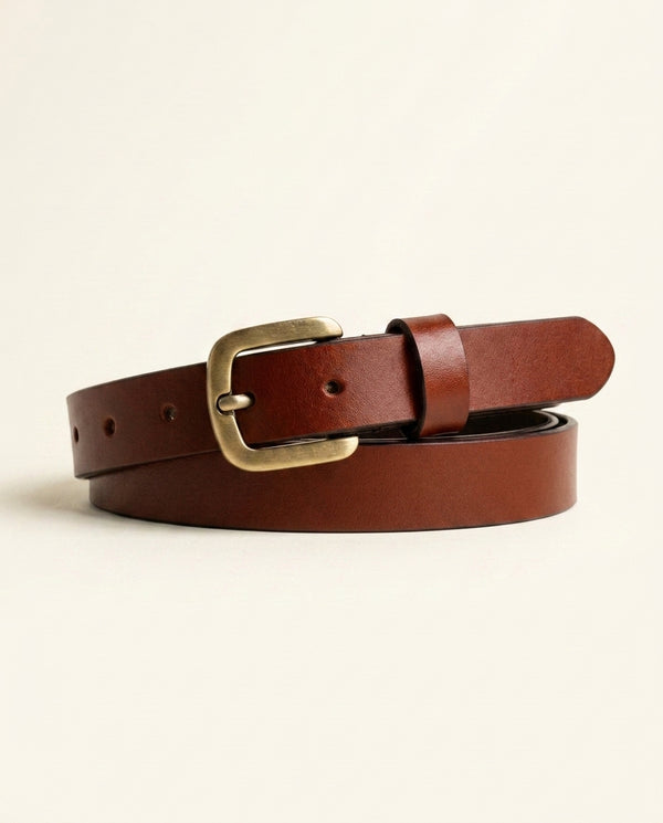 Essentials — Women's Timeless Leather Belt — Marron